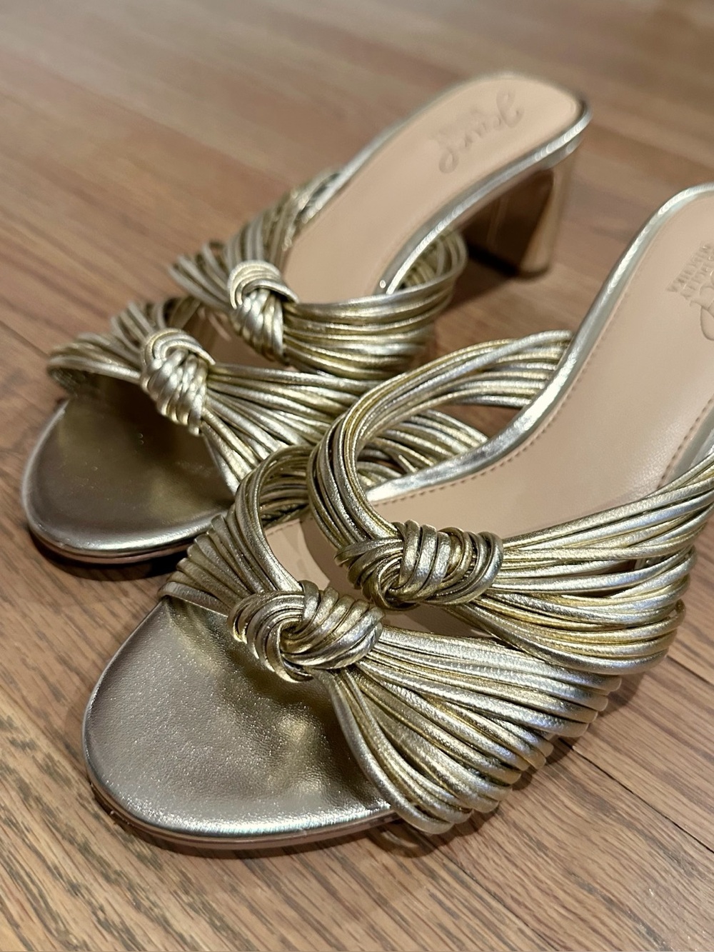 🔥 HOST PICK 🔥 Jewel Badgley Mischka Cheryl Womens Strappy Block Heel Size 7 - Picture 5 of 8